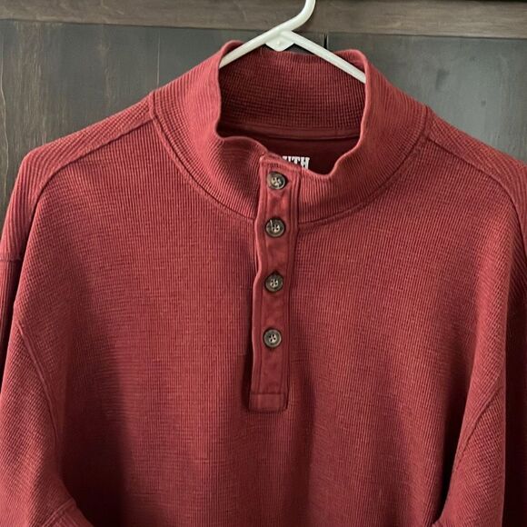 Duluth Trading Company Thermal Mock Neck Henley Rust Color Size XL - Picture 3 of 4